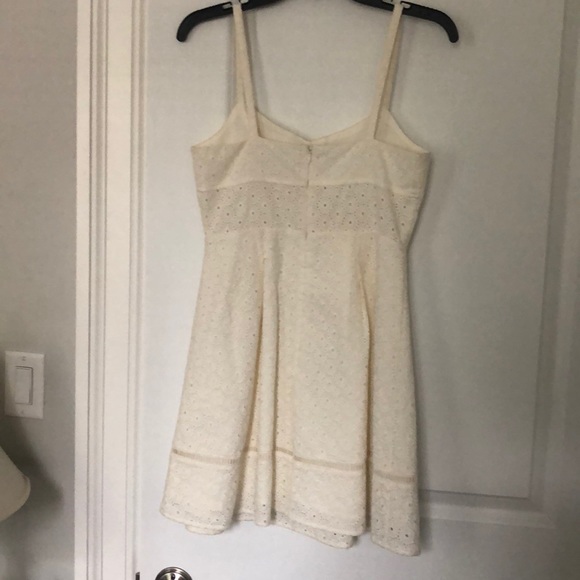 Dress - Picture 2 of 6